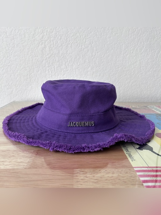 Jacquemus Accessories - Jacquemus • Le Bob Artichaut •  Frayed Bucket Hat - Purple - Preowned - Sz 60 L